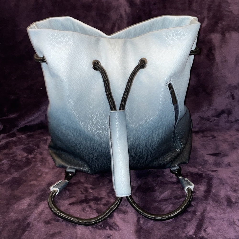 NWOT PIXIE ⭐️ MOOD. Blue Gradient Women's Bag - Picture 2 of 6